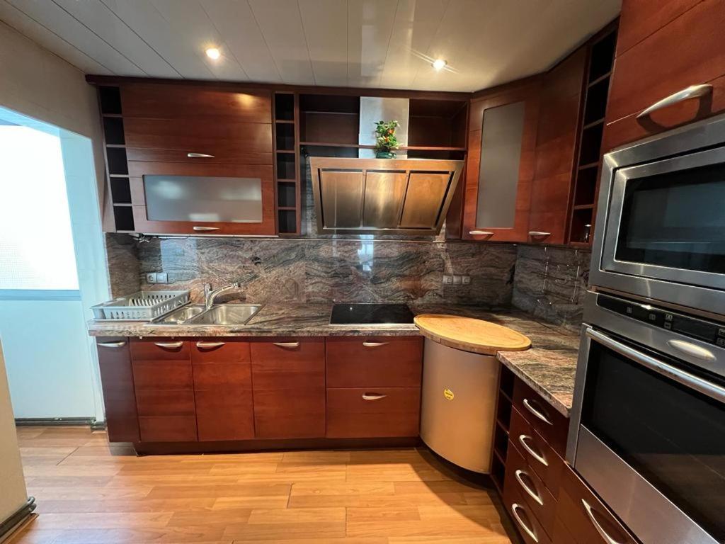 דירות וילאסקה דה סולסינה Apartamento D'Antoni Gaudi מראה חיצוני תמונה