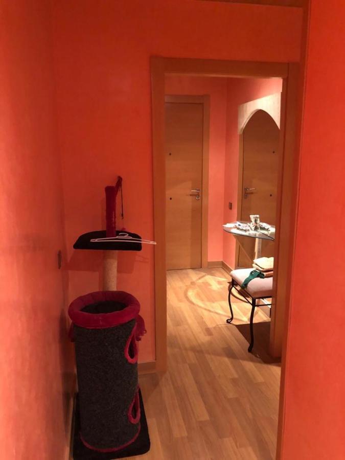 דירות וילאסקה דה סולסינה Apartamento D'Antoni Gaudi מראה חיצוני תמונה