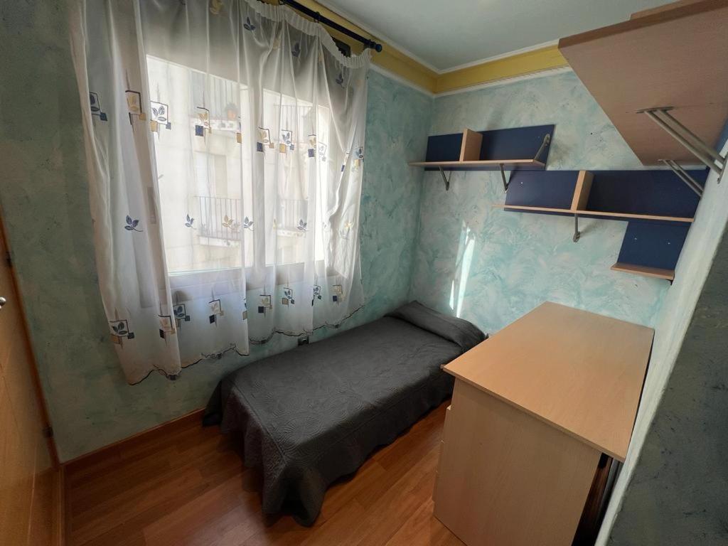 דירות וילאסקה דה סולסינה Apartamento D'Antoni Gaudi מראה חיצוני תמונה